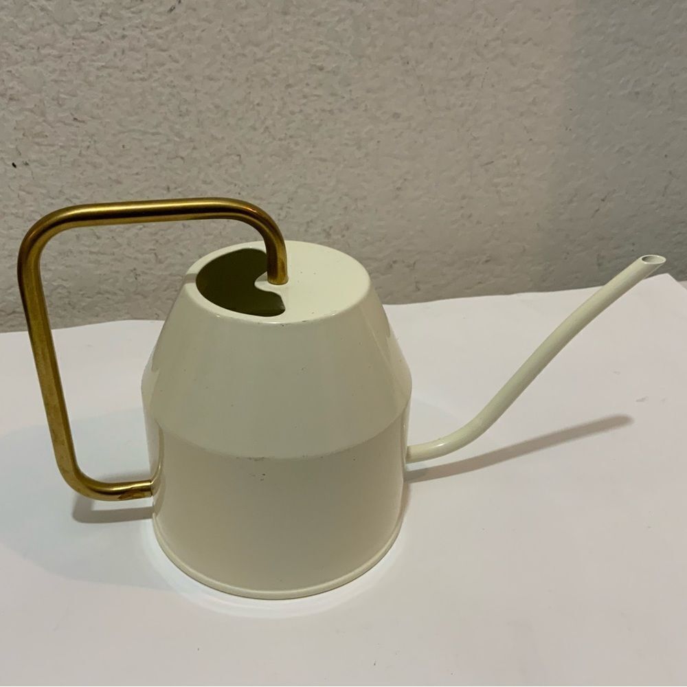 New IKEA VATTENKRASSE Watering Can Ivory/gold 30 oz 403.941.18